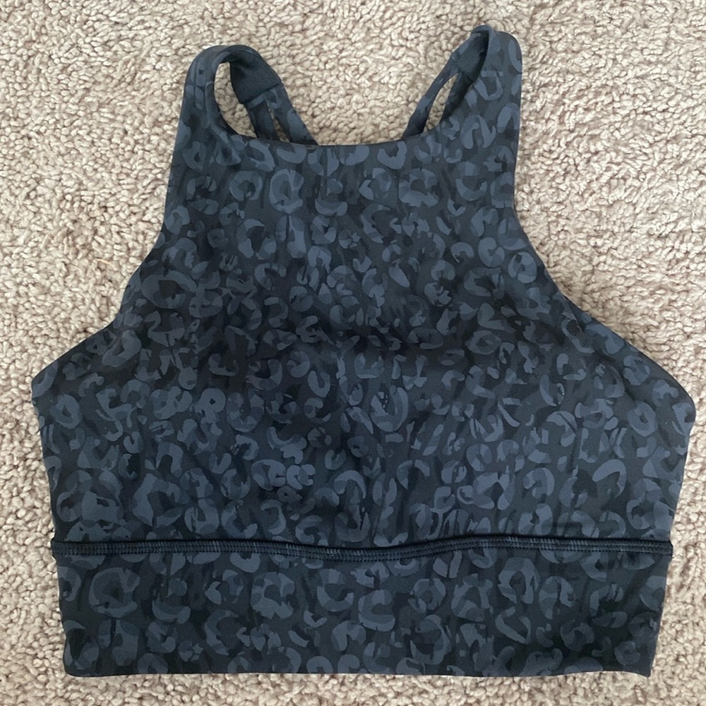 Lululemon High Neck Sports Bra. Size 4.